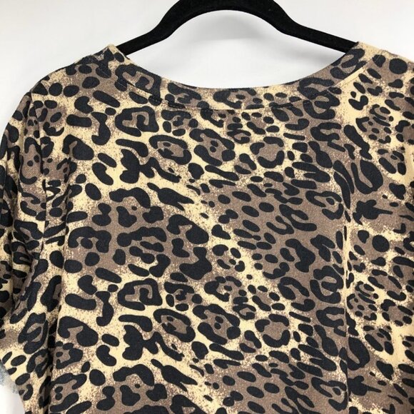 Amaryllis  Cheetah Print Short Cuffed Sleeve Round Neck Shirt size 1x - Picture 8 of 15